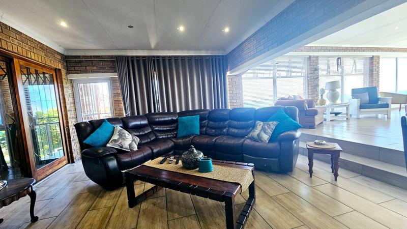 5 Bedroom Property for Sale in Reebok Western Cape